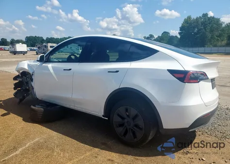 2025 Tesla Model Y from USA, damaged, VIN 7SAYGDED2SA379489